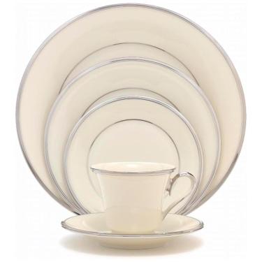 Imagem de Aparelho de Jantar para Qualquer Ocasião com 5 Peças, Formato Redondo e Material de Porcelana, LENOX 140290600, Branco