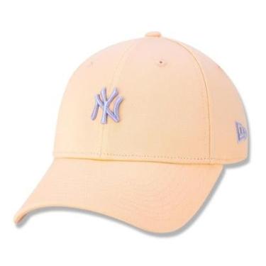 Imagem de BONE 9FORTY SNAPBACK ABA CURVA MLB NEW YORK YANKEES SWEET WINTER ABA CURVA SNAPBACK LAR...