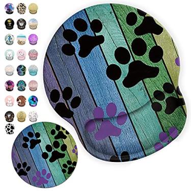 Imagem de Mouse pad ergonômico com suporte de pulso de gel para trabalho em casa, escritório, mouse pad confortável antiderrapante para facilitar a digitação e alívio da dor, impressões de patas de cachorro multicoloridas, madeira rústica antiga de celeiro
