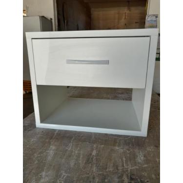 Imagem de Mesa de Cabeceira Suspensa Branca - Dalusi Marcenaria