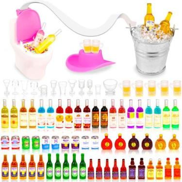 Imagem de Cubos de gelo em miniatura, garrafas de cerveja, mini garrafas de álco