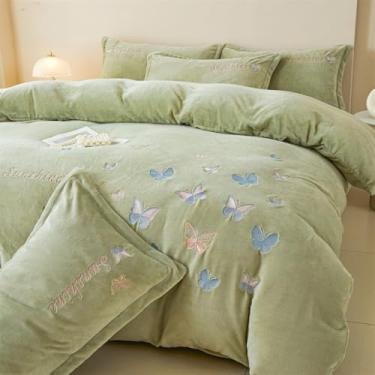 Imagem de Conjunto de capa de edredom e saia de cama em veludo macio cor leite com bordado de borboletas, ideal para o outono e inverno, na cor verde claro, tamanho Queen (200x230cm).