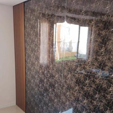 Imagem de Placa Vinílica Marmorizada Decorativa Flexível Gold Black 2,44m x 1,22