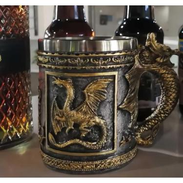 Imagem de CUZOKOLA Caneca de café medieval Dungeons and Dragons Cup Gifts Beer Steins Drinking, Dnd Goth Game Dragon Mug-Stainless Steel Novelty Coffee Mug 396.9 g Friends Cup for Dragon Figurine Collector