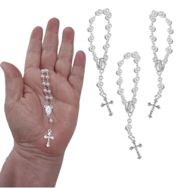 Imagem de Conjunto de 20 Mini Terços com Contas de Pérolas Plásticas de 5mm e Detalhes Prateados, Ideal para Lembrancinhas de Batizado, Casamento e Nascimento (Branco)