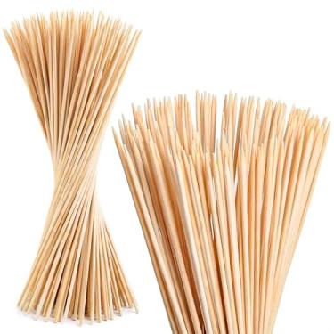Imagem de Conjunto de 100 espetos de bambu para grelhar – palitos de assado de marshmallow de 40,6 cm para fogueira, leve e fácil de usar – = 4 milímetros Smores Sticks para fogueira para fazer espetos e