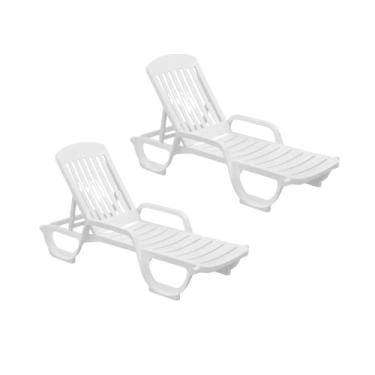 Imagem de Kit 02 Espreguiçadeira Piscina De Plástico Pitangui Branca Com Rodas