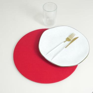 Imagem de Sousplat Completo com Capa Removível, Kit 2 Peças, Oxford Maquinetado, 35cm Diâmetro, Base MDF, Tecido 100% Poliéster, para Mesa Posta (Vermelho)