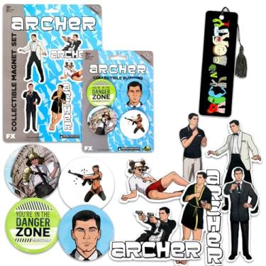 Imagem de Conjunto de botões e ímãs colecionáveis Archer - Pacote com botões de programa de TV Archer e ímãs de geladeira para cozinha, colecionáveis, presentes | Mercadoria do programa de TV Archer (os estilos