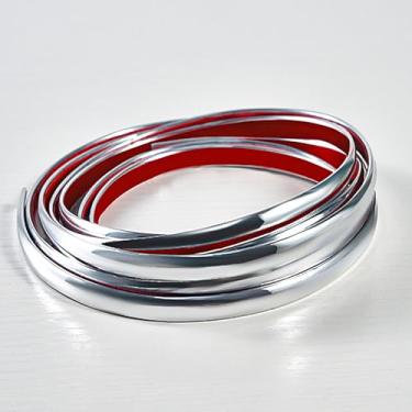 Imagem de Acabamento de parede metálico brilhante 0,8 cm x 279,4 cm autoadesivo, tira de moldagem com acabamento espelhado de aço inoxidável para proteção de bordas, acabamento de canto de piso de azulejo de