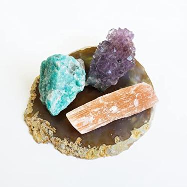 Imagem de Kit Com Amazonita, Drusa de Ametista e Selenita Laranja Na Base Ágata Natural, Pedras Brutas 100% Naturais de Alta Qualidade, Conjunto de Cristais Para Decorar e Energizar o Ambiente