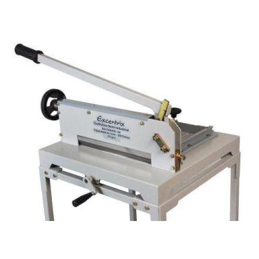 Imagem de Guilhotina de Facão com Mesa Semi Industrial 340mm 300 Fls - Excentrix