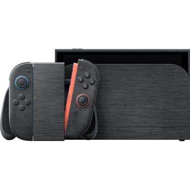 Imagem de Razer Capa de console para Nintendo Switch 2: envoltório completo - vinil fundido premium 3M - resistente a arranhões - designs e acabamentos exclusivos - fácil aplicação - metal preto