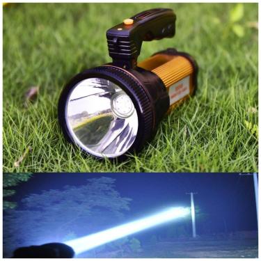 Imagem de Lanterna LED CREE Bateria de Lítio Alcance 79m à Prova Dágua e Impacto Recarregável USB