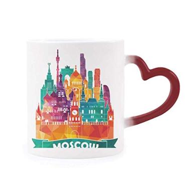 Imagem de Caneca sensível ao calor com pintura de catedral de Moscou Rússia que muda de cor vermelha