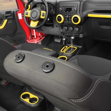 Imagem de Hoolcar Capa de volante para painel de mudança de marchas capa de suporte de copo de água kit de acessórios interiores adequado para Jeep Wrangler JK JKU 2011-2017, 4 portas, amarelo