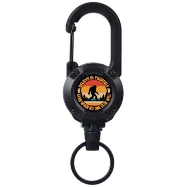 Imagem de Chaveiro retrátil resistente, suporte de crachá de mosquetão multiferramentas, suporte retrátil para identidade, cordão de aço inoxidável atualizado, adequado para homens e mulheres (pé)