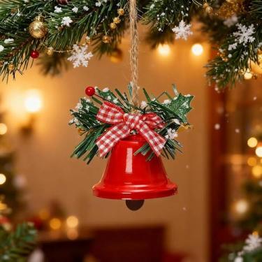 Imagem de Enfeite de sino de Natal com frutas vermelhas e laço xadrez – Decoração de trompete pendurado/sino redondo para árvore de Natal, porta, casa, escritório, decoração de festa de feriado (4,5 × 6,6 cm