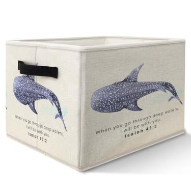 Imagem de Likjad Cesta de armazenamento cristã de tubarão baleia oceânica, versículos da Bíblia litorânea Isaías 43:2, caixa organizadora de tecido dobrável, caixa de brinquedos para quarto, banheiro, roupas