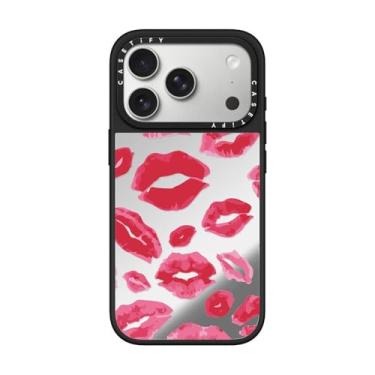 Imagem de CASETiFY Capa espelhada para iPhone 17 Pro [refletiva/compatível com Magsafe/1,5 m. 1X proteção contra quedas de nível militar] - Beijos de batom - Prata em preto