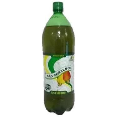Imagem de Refrigerante Cajuina São Geraldo - 5% Suco De Caju 2 Litros - São Gera