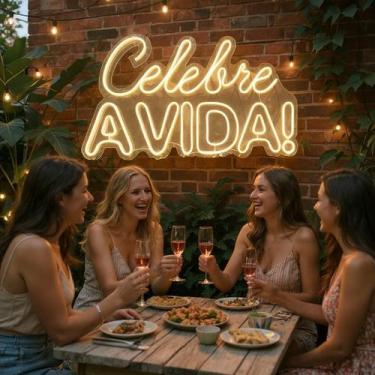 Imagem de Celebre a Vida com Nosso Painel de LED Neon Decoração - Comercial Luvi