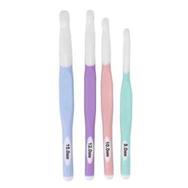 Imagem de Conjunto de ganchos de crochê, design ergonômico, 4 peças, escala transparente, agulhas de crochê de plástico para tricô, tapetes, cobertores, cachecóis, mães, iniciantes