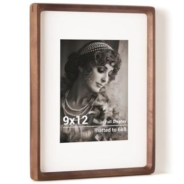 Imagem de Fun Memories Moldura para fotos 22 x 30,5 cm, moldura de madeira de nogueira originada nos EUA com vidro temperado HD, canto arredondado feito à mão, moldura de madeira 23,5 x 30,5 cm, moldura de