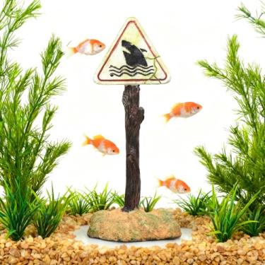 Imagem de Miewenmogu Enfeites engraçados de decoração de aquário sinal de aviso de tubarão decorações de aquário caveiras logotipo ornamentos para aquário acessórios de tanque de répteis (tubarão)