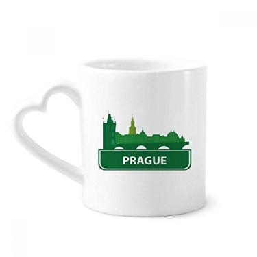 Imagem de Praga República Tcheca Caneca verde ponto de referência café cerâmica copo de coração de vidro