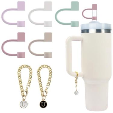 Imagem de Velaco 5 capas de canudo de silicone e 2 peças de acessórios com pingente de letra U - correntes com letra inicial para copo Stanley 20 30 de 1,2 l com alça