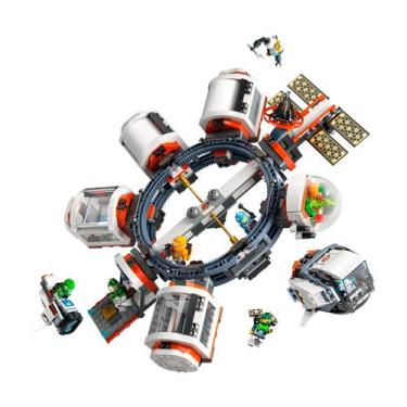 Imagem de LEGO City - Estação Espacial Modular