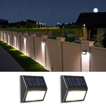 Imagem de Luzes solares para cercas ao ar livre, luzes solares à prova d'água para escada, sem fio, para pátio, jardim, quintal, garagem (branco frio, pacote com 2)