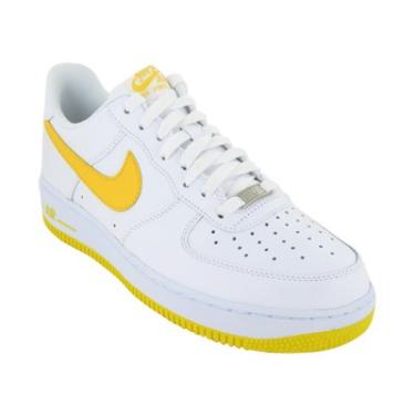 Imagem de Tênis masculino Nike Air Force 1 '07 315122 106, Branco/amarelo, 8.5