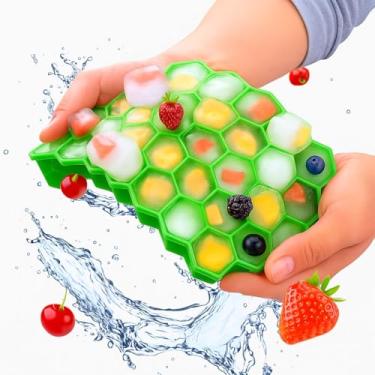 Imagem de Forma de Gelo Colméia Com Tampa - Material Silicone - Pode ser utilizada para fazer bombons de chocolate - 37 Cavidades, Flexível (Verde)