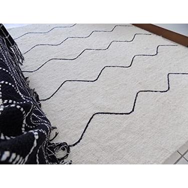 Imagem de Tapete Para Sala Cru e Preto Bordado Ondas 2.00x2.50