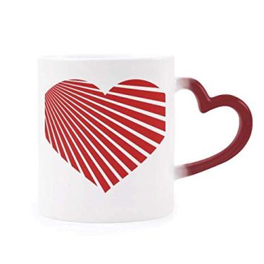 Imagem de Caneca vermelha em formato de coração sensível ao calor Dia dos Namorados