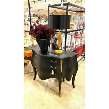 Imagem de Cômoda Bombê Preta Fosca Alto c Bronze e Abaulado 03 gavetas