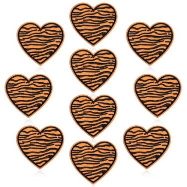 Imagem de 10 peças de remendos de coração tigre ferro em forma de coração padrão de tigre bordado ferro em aplique remendos para jaquetas, bonés, faça você mesmo, reparo de bordado costurado para roupas
