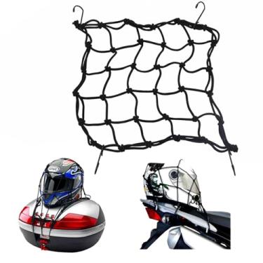 Imagem de Rede Elástica de Carga é ideal para transportar objetos com segurança na garupa da moto. Com formato tipo "aranha", mede aproximadamente 30x30cm