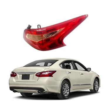 Imagem de PartsFlow Luz traseira do lado do passageiro externo para Nissan Altima NI2805106 2016 2017 2018