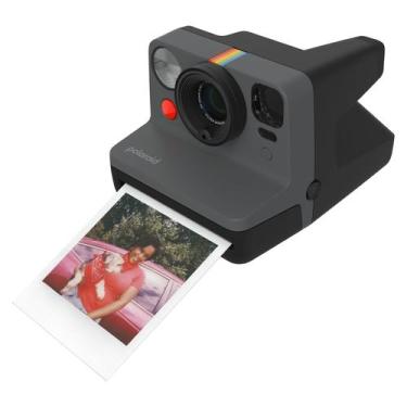 Imagem de Câmera Polaroid Now 3rd BLACK com flash e temporizador embutidos