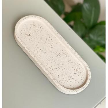 Imagem de Bandeja Oval G para Decoração de Cimento Artesanal Resistente à Água. (Granito)