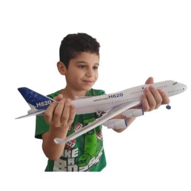 Imagem de Avião miniatura brinquedo fricção acende luzes modelo H620 - Jumbo