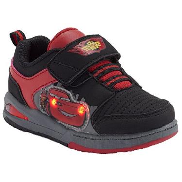 Imagem de Disney Tênis de skate Lightning McQueen Carros Light-Up para meninos, Preto/cinza, 22