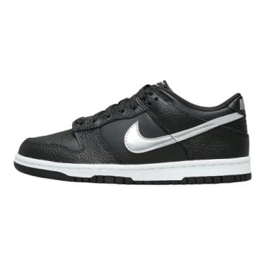 Imagem de Nike Boy's Dunk Low (Big Kid) Black/Chrome/Iron Grey/White (DC9560-001, Numeric_6_Point_5)