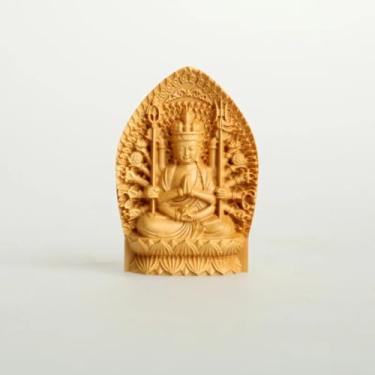 Imagem de FENNYYAR Estátua artesanal de escultura de madeira de buxo de guanyin de mil mãos, 7 cm, escultura de bodhisattva, decoração de altar para casa