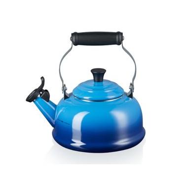 Imagem de CHALEIRA LE CREUSET TRADICIONAL 1,6L COM APITO EM AÇO ESMALTADO AZURE BLUE 40104022200000