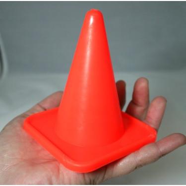 Imagem de Bluedot Trading Mini cones de trânsito laranja de 10 cm para treinamento de agilidade, corrida de RC, atividades ao ar livre, jogos de festa, pacote com 10