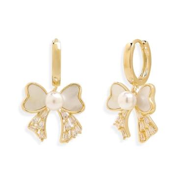 Imagem de Sonateomber Brincos de argola pequenos com pingente de laço dourado para mulheres, linda árvore de Natal com zircônia cúbica brilhante, flocos de neve, brincos de fita, brincos de gota, acessórios de